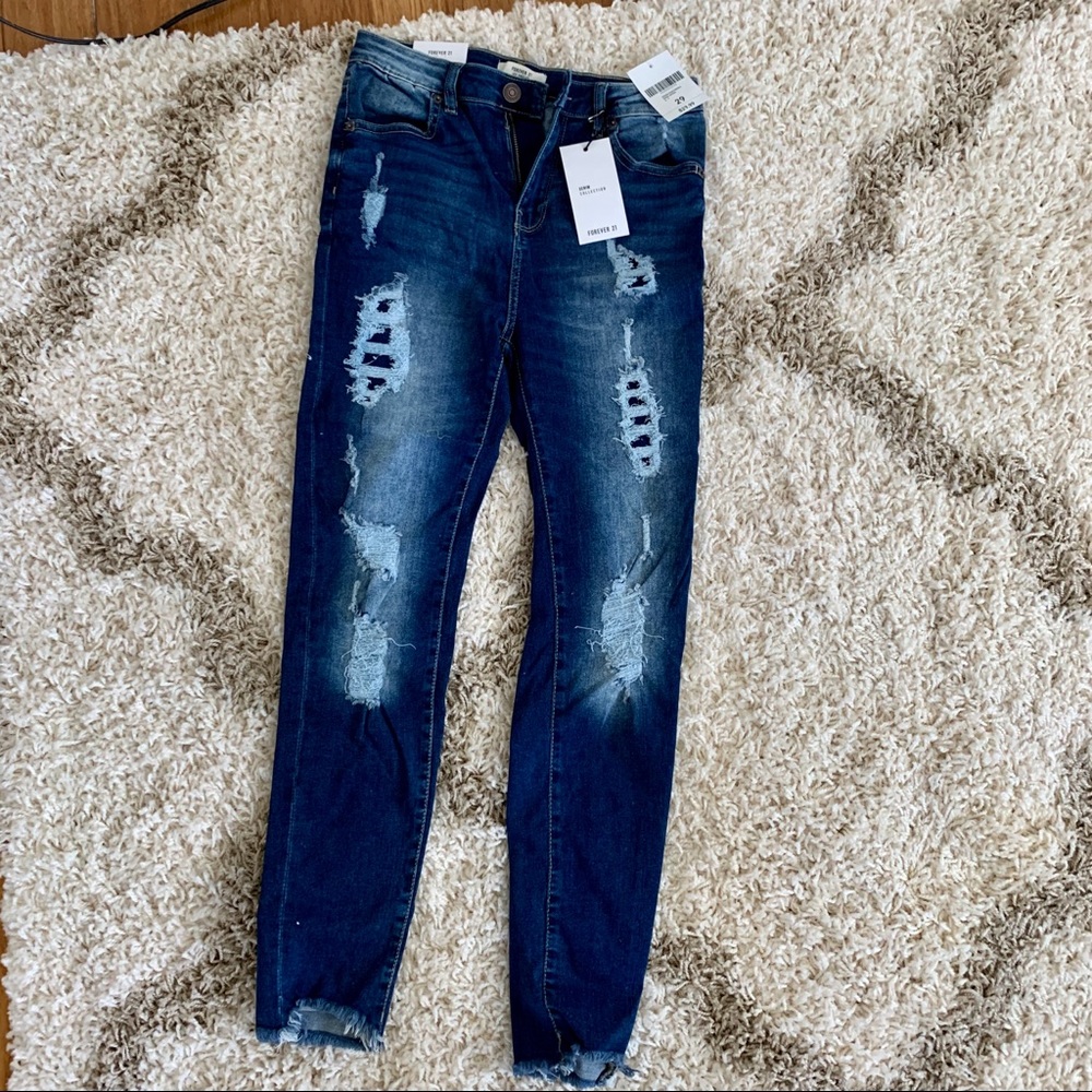Forever 21 - Ripped Jeans - Brand NTW - Size 29